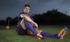 格列兹曼赛后谦逊发言登热搜，洛杉矶快船血战广州队引发热议