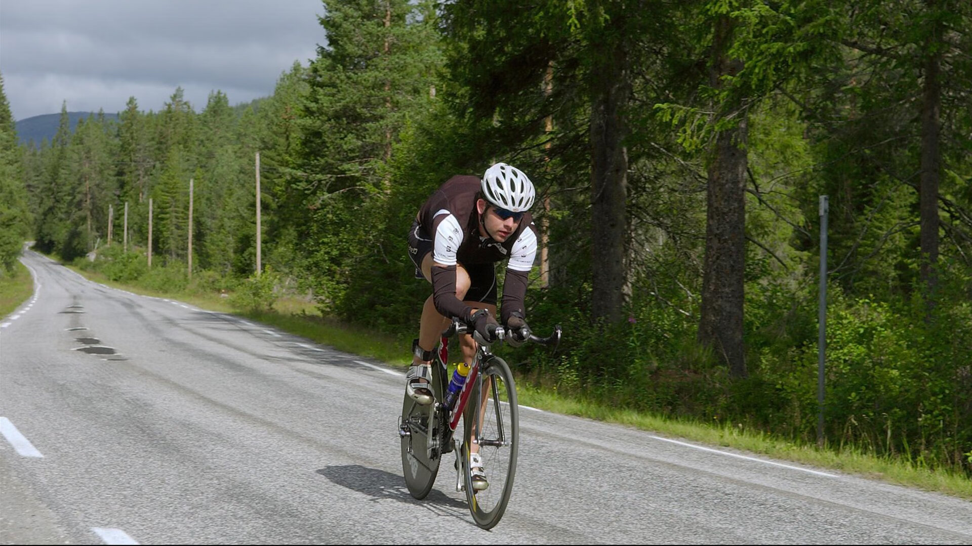 巴塞罗那带队取胜！，科维托娃重要时刻领先优势明显热度持续攀升